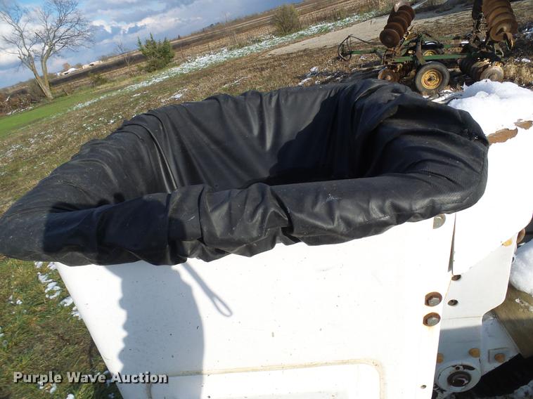 image for item DB2065 2000 Freightliner FL70 bucket truck