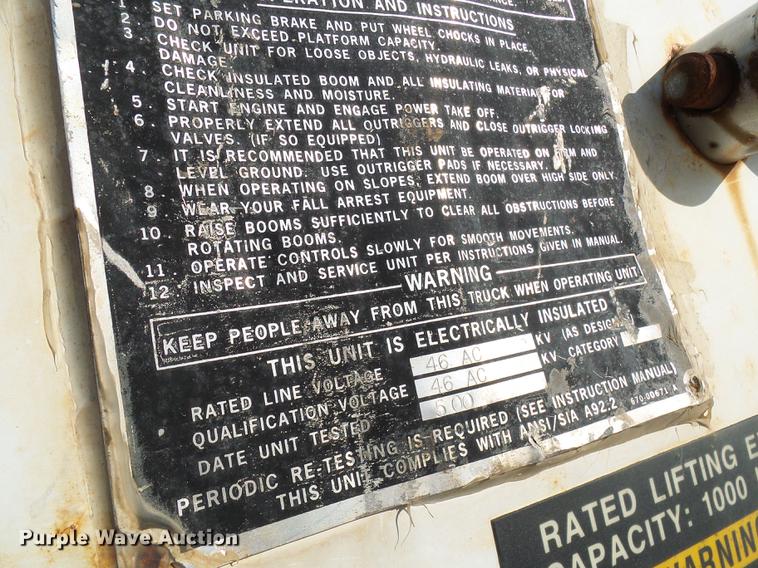 image for item DB2065 2000 Freightliner FL70 bucket truck