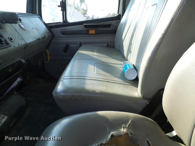 image for item DB2065 2000 Freightliner FL70 bucket truck