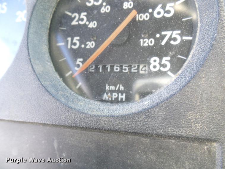 image for item DB2065 2000 Freightliner FL70 bucket truck