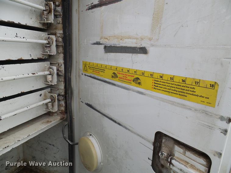 image for item DB2066 1997 International 4700 digger derrick truck