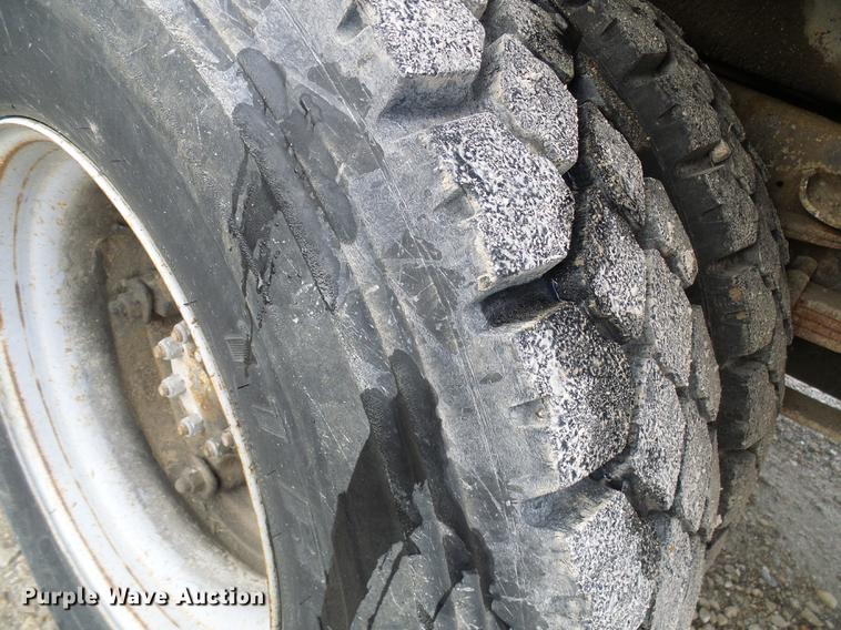 image for item DB2066 1997 International 4700 digger derrick truck