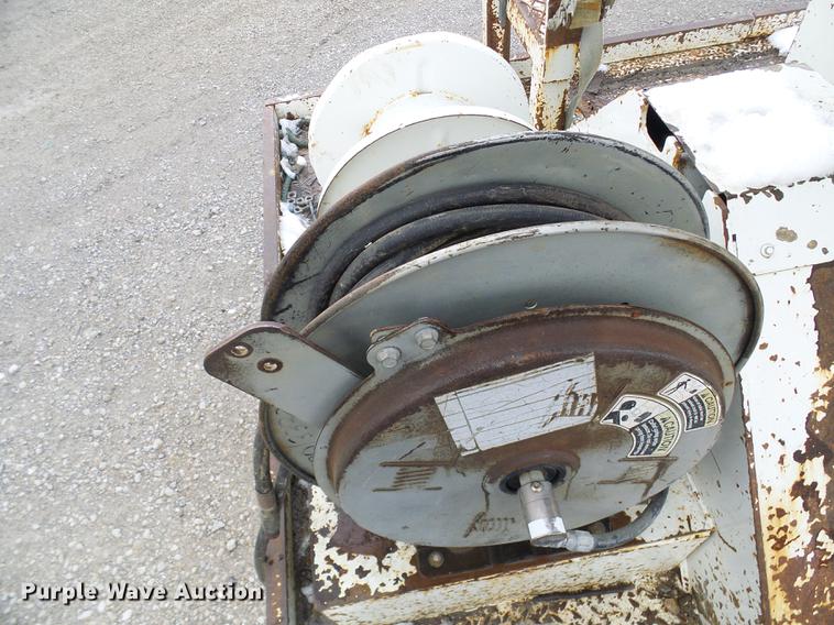 image for item DB2066 1997 International 4700 digger derrick truck