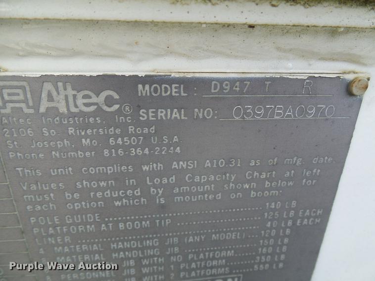 image for item DB2066 1997 International 4700 digger derrick truck