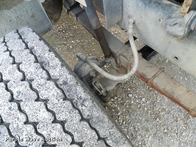 image for item DB2066 1997 International 4700 digger derrick truck