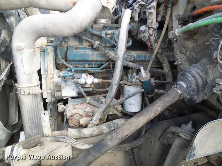 image for item DB2066 1997 International 4700 digger derrick truck