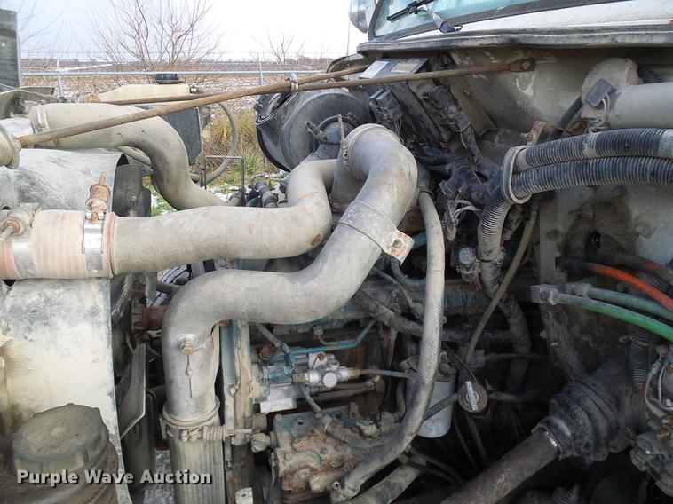 image for item DB2066 1997 International 4700 digger derrick truck