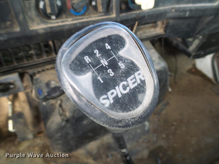 image for item DB2066 1997 International 4700 digger derrick truck