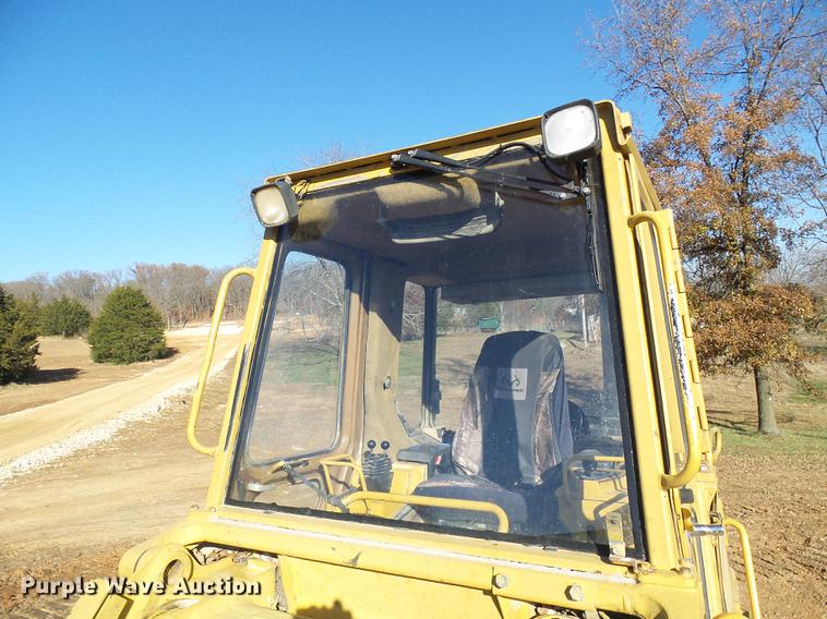 image for item DB2081 1998 Caterpillar 963B track loader