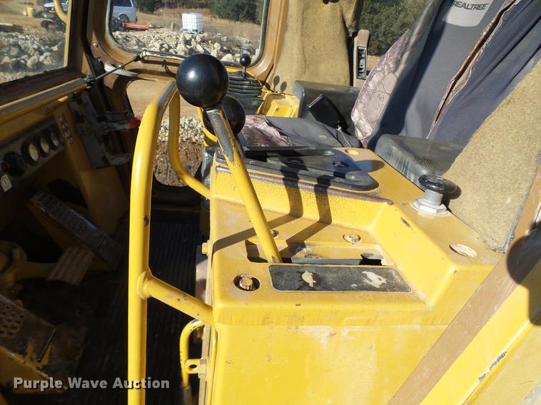 image for item DB2081 1998 Caterpillar 963B track loader