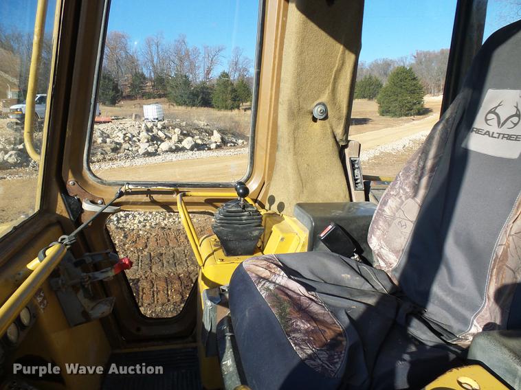 image for item DB2081 1998 Caterpillar 963B track loader