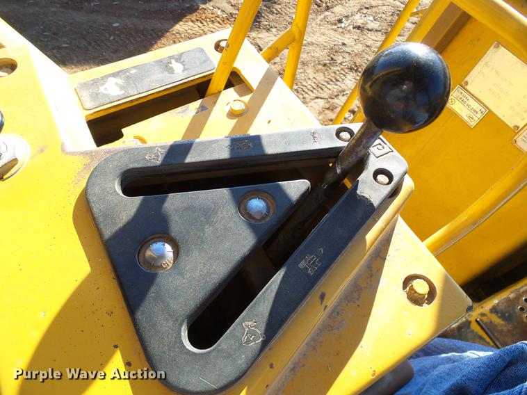 image for item DB2081 1998 Caterpillar 963B track loader