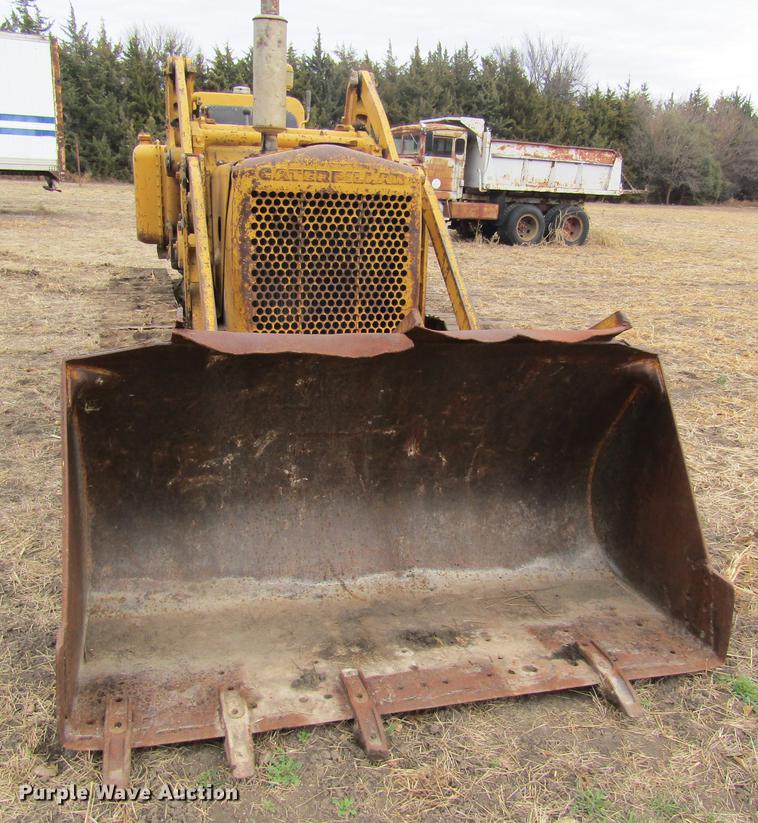 image for item DB4906 1963 Caterpillar 933F track loader