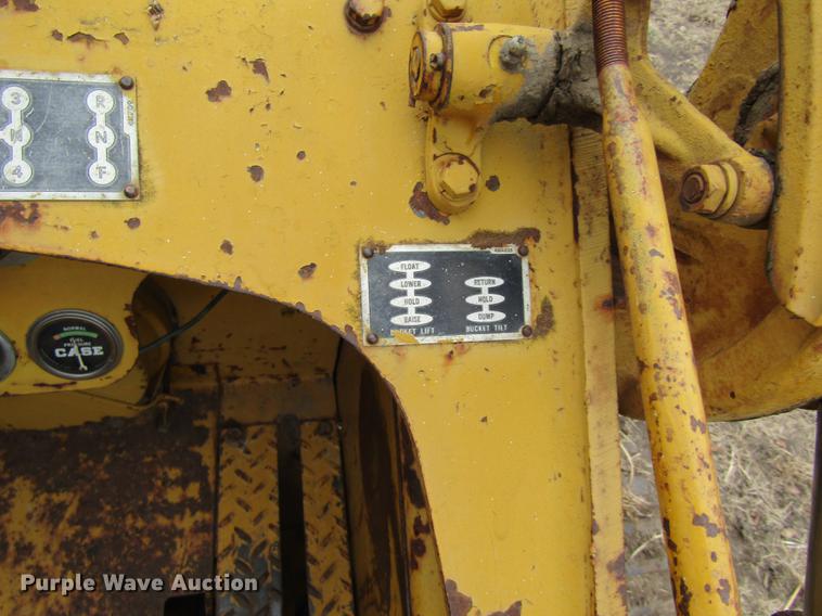 image for item DB4906 1963 Caterpillar 933F track loader