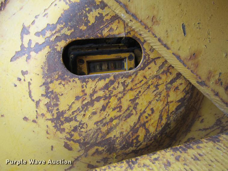 image for item DB4906 1963 Caterpillar 933F track loader