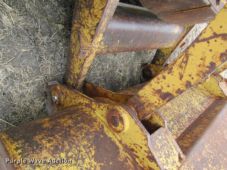 image for item DB4906 1963 Caterpillar 933F track loader