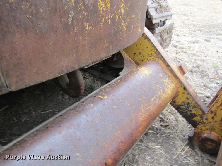 image for item DB4906 1963 Caterpillar 933F track loader