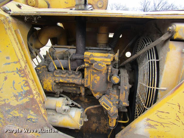 image for item DB4906 1963 Caterpillar 933F track loader