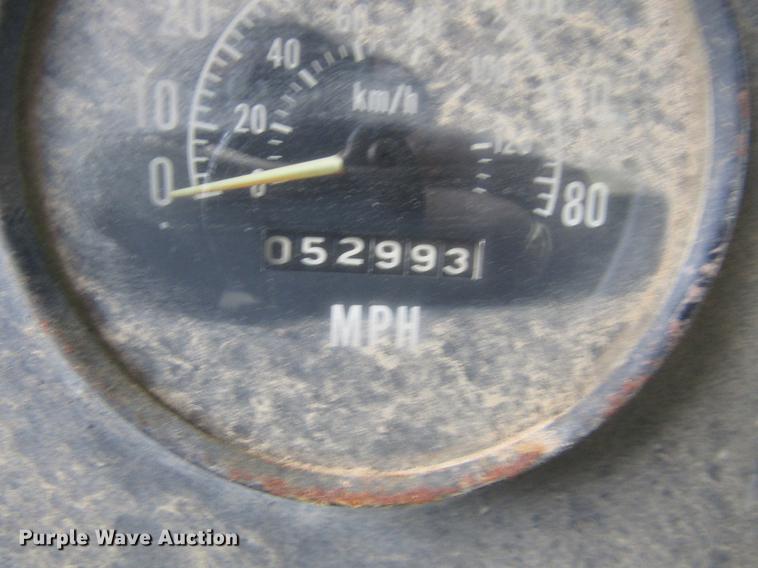 image for item DC0047 1979 International Paystar F5070 tank truck