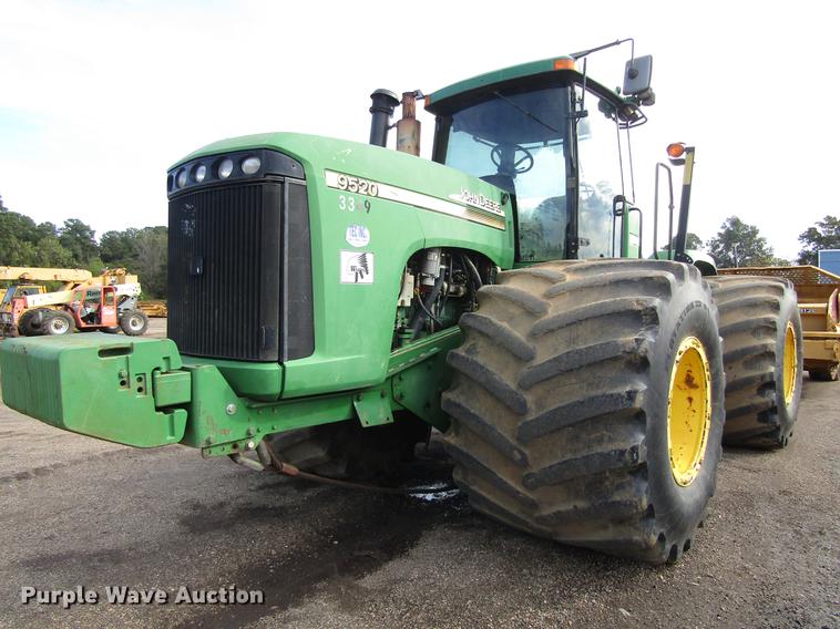 image for item DC0078 2005 John Deere 9520 4WD tractor