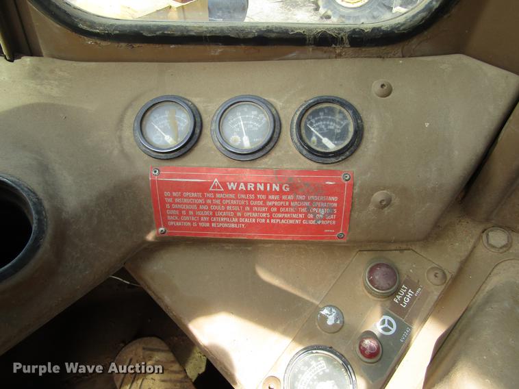 image for item DC0079 1983 Caterpillar 966D wheel loader