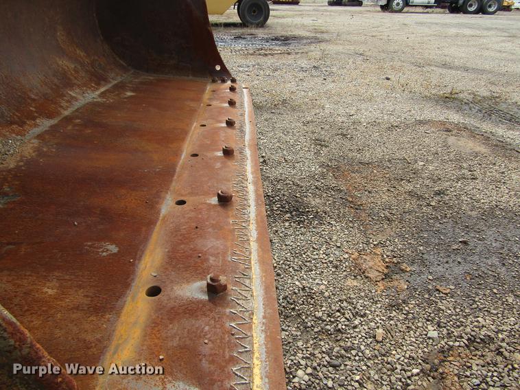 image for item DC0079 1983 Caterpillar 966D wheel loader