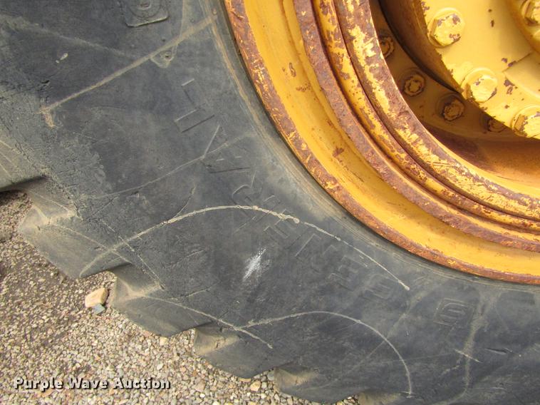 image for item DC0079 1983 Caterpillar 966D wheel loader