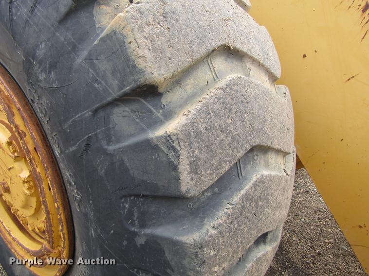 image for item DC0079 1983 Caterpillar 966D wheel loader
