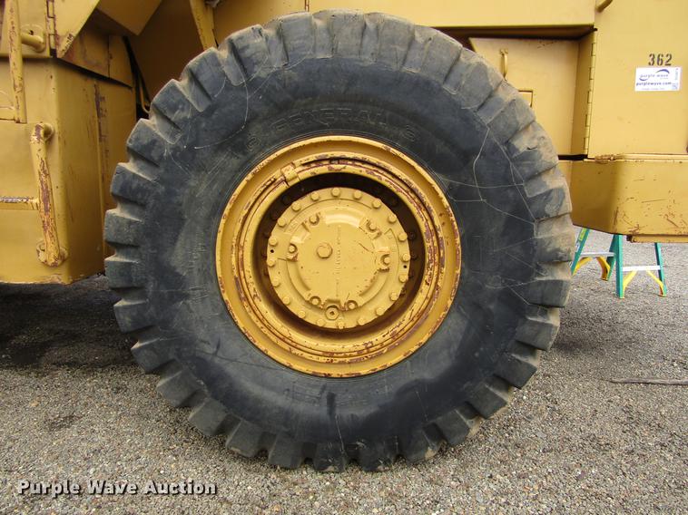 image for item DC0079 1983 Caterpillar 966D wheel loader