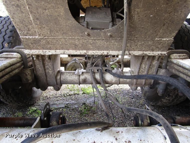 image for item DC0081 2000 Clement RKHL2625 end dump trailer