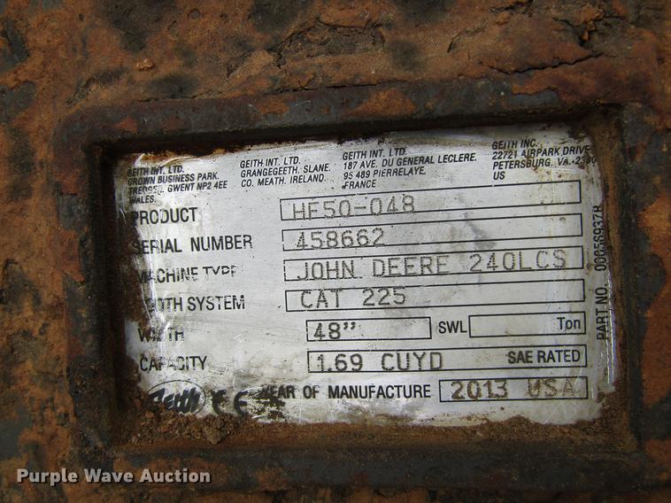 image for item DC0084 1999 John Deere 270LC excavator