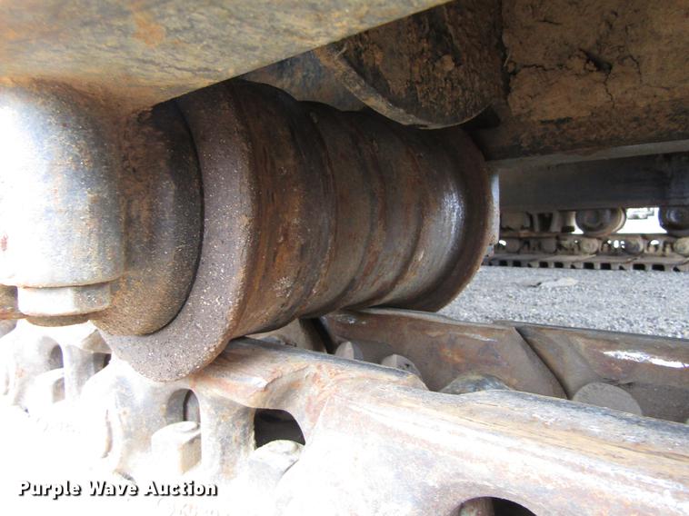 image for item DC0084 1999 John Deere 270LC excavator