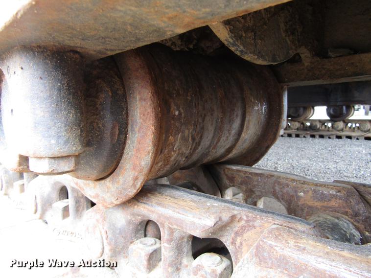 image for item DC0084 1999 John Deere 270LC excavator