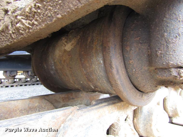 image for item DC0084 1999 John Deere 270LC excavator