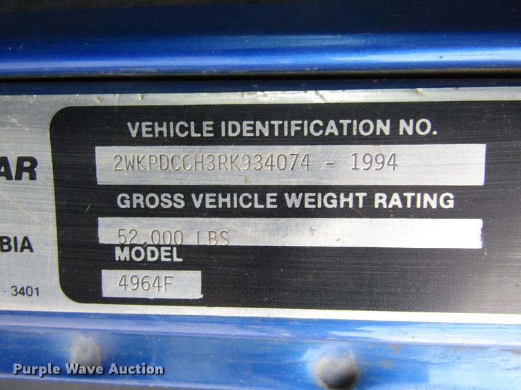 image for item DC0085 1994 Western Star 4964F semi truck