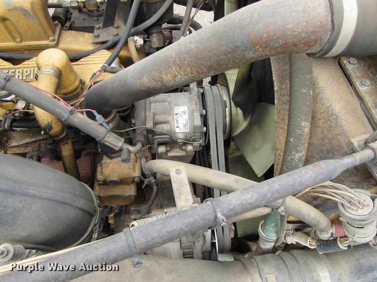 image for item DC0085 1994 Western Star 4964F semi truck