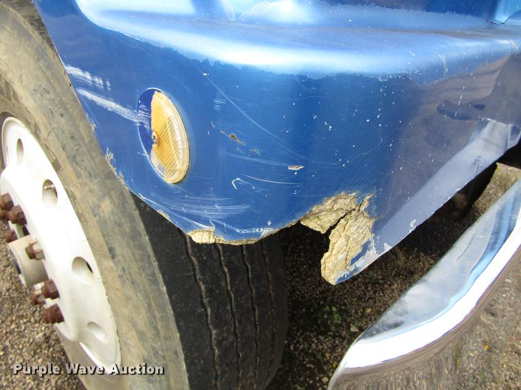 image for item DC0085 1994 Western Star 4964F semi truck