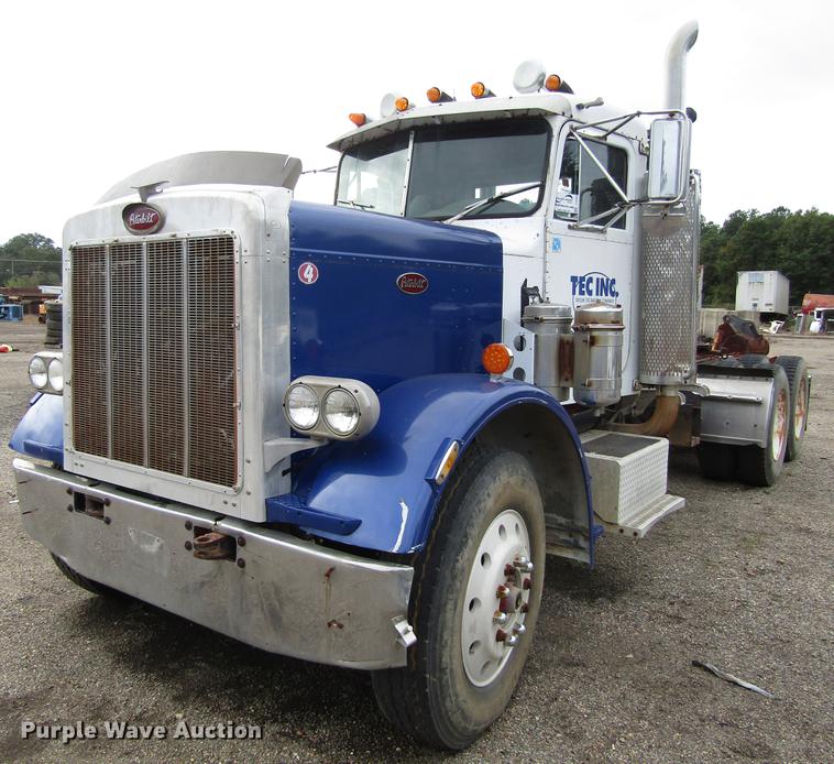 image for item DC0086 1983 Peterbilt 369 semi truck