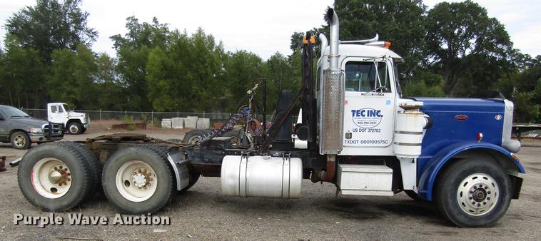 image for item DC0086 1983 Peterbilt 369 semi truck