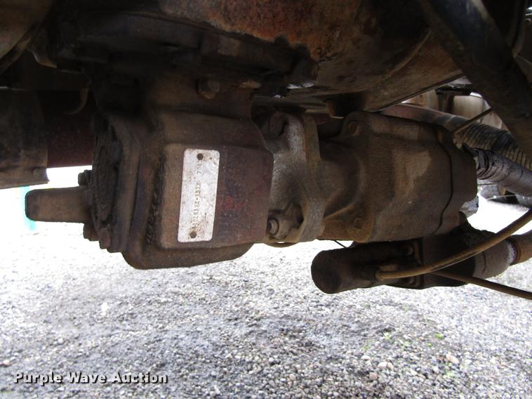 image for item DC0086 1983 Peterbilt 369 semi truck