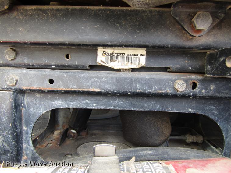 image for item DC0087 2001 Mack CH613 vacuum truck