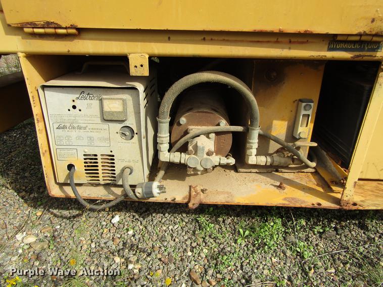 image for item DC0088 Condor 3160 scissor lift