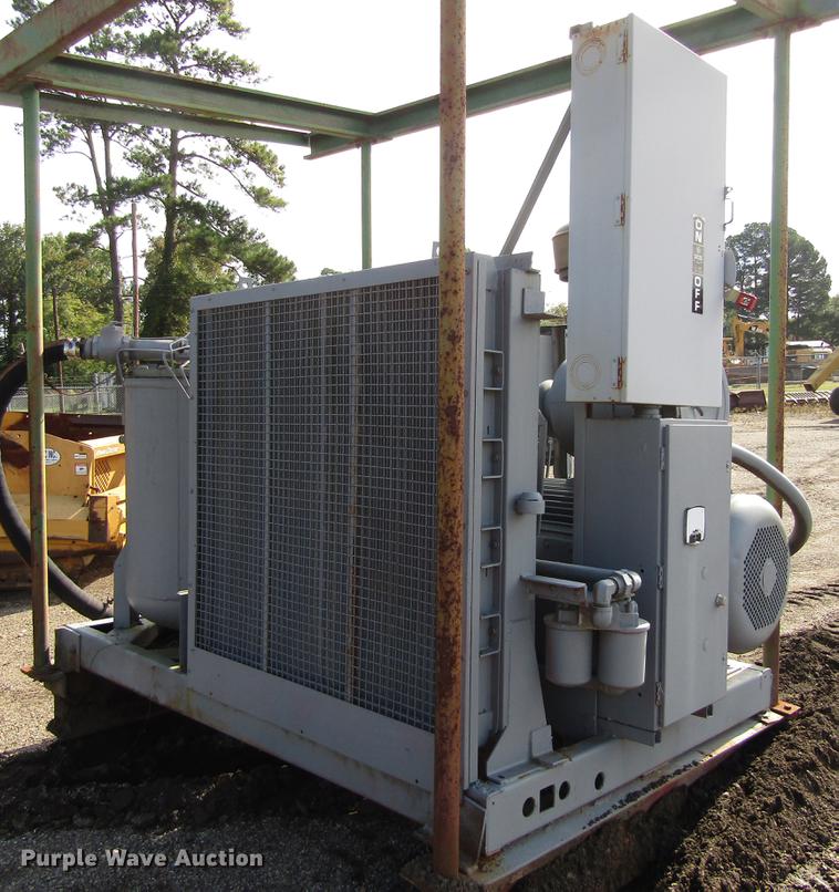 image for item DC0089 Worthington RollAir 200 air compressor