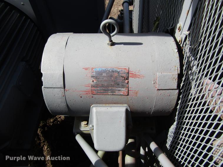 image for item DC0089 Worthington RollAir 200 air compressor