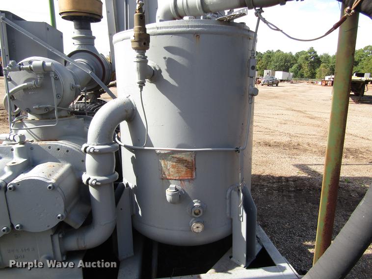 image for item DC0089 Worthington RollAir 200 air compressor