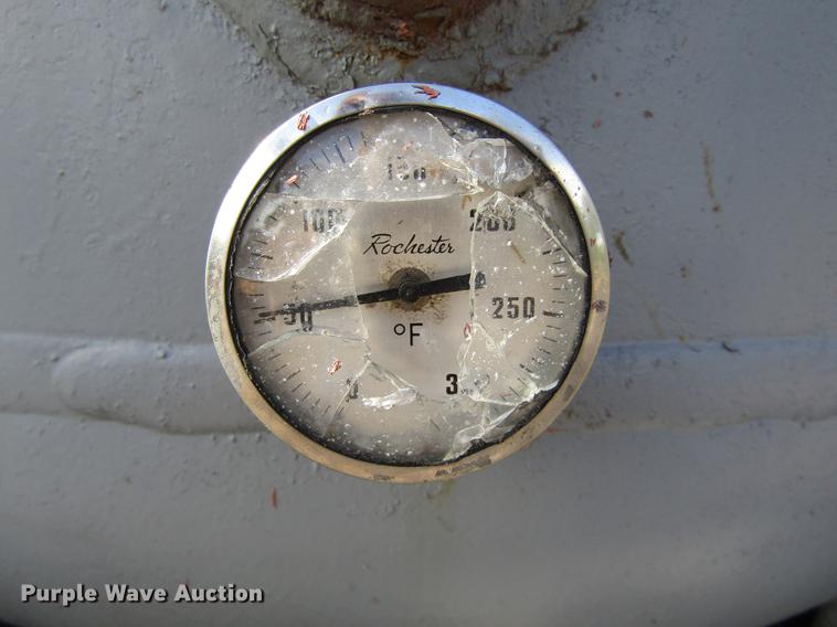 image for item DC0089 Worthington RollAir 200 air compressor