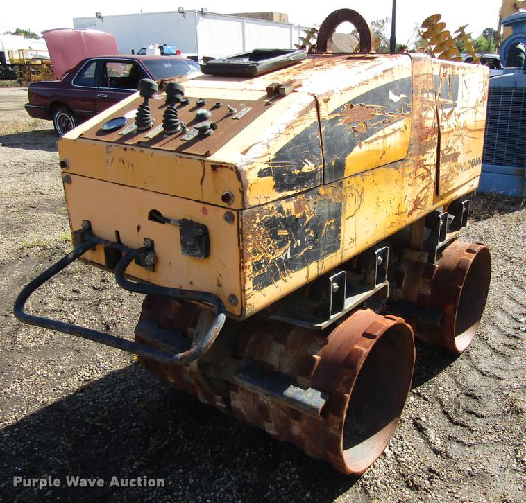 image for item DC0092 JCB Vibromax VM1500M trench compactor