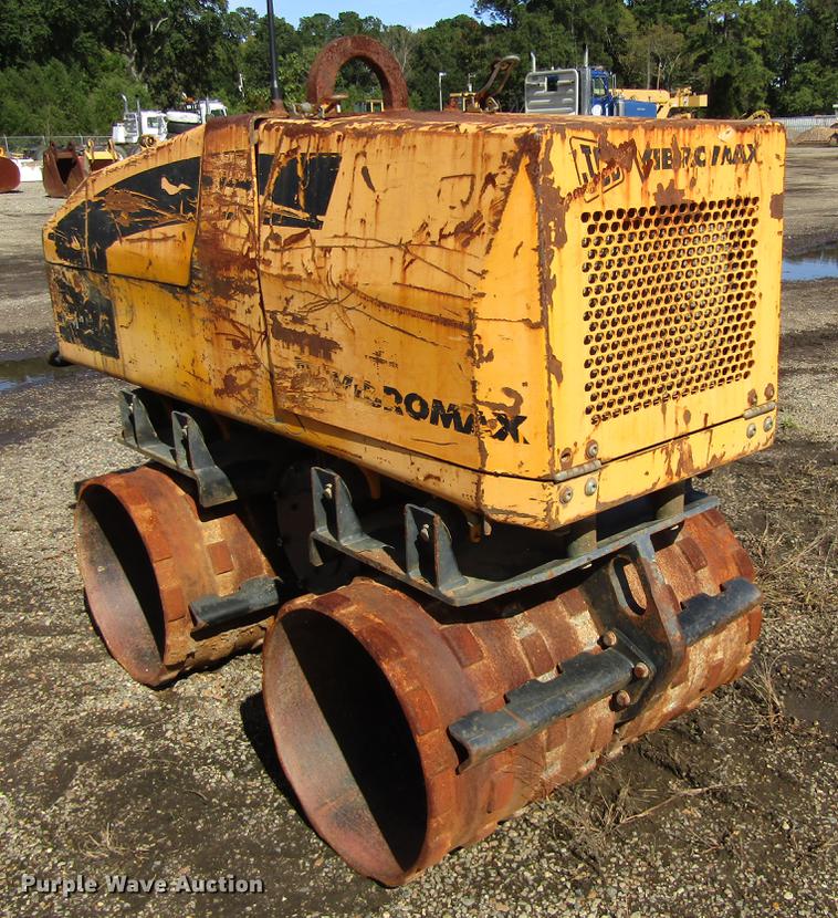 image for item DC0092 JCB Vibromax VM1500M trench compactor