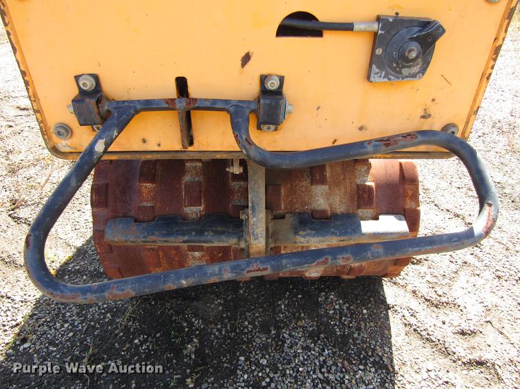 image for item DC0092 JCB Vibromax VM1500M trench compactor