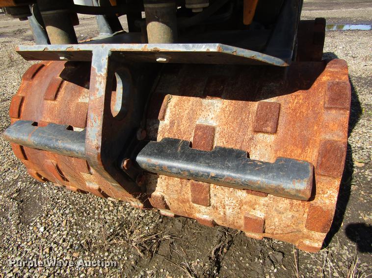 image for item DC0092 JCB Vibromax VM1500M trench compactor